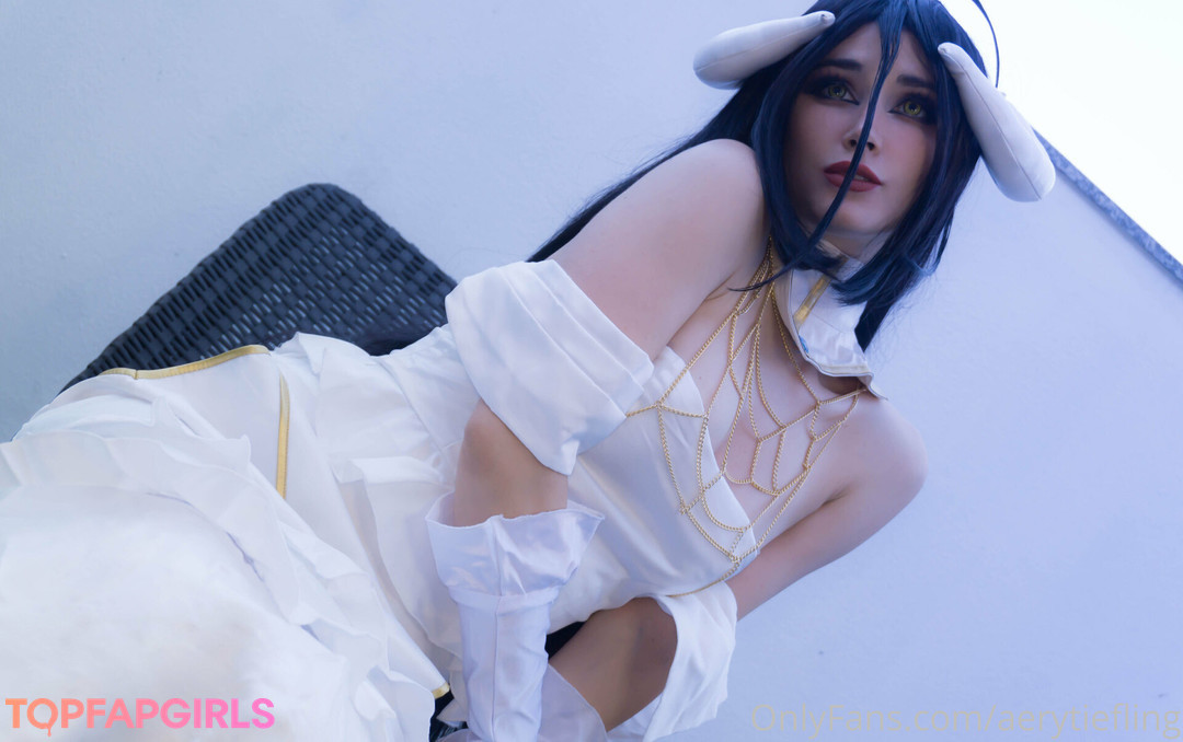 Naakte gelekte OnlyFans-foto van Aery Tiefling #1133