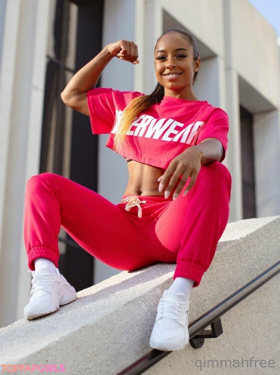 Naakte gelekte OnlyFans-foto van Qimmah Russo #924