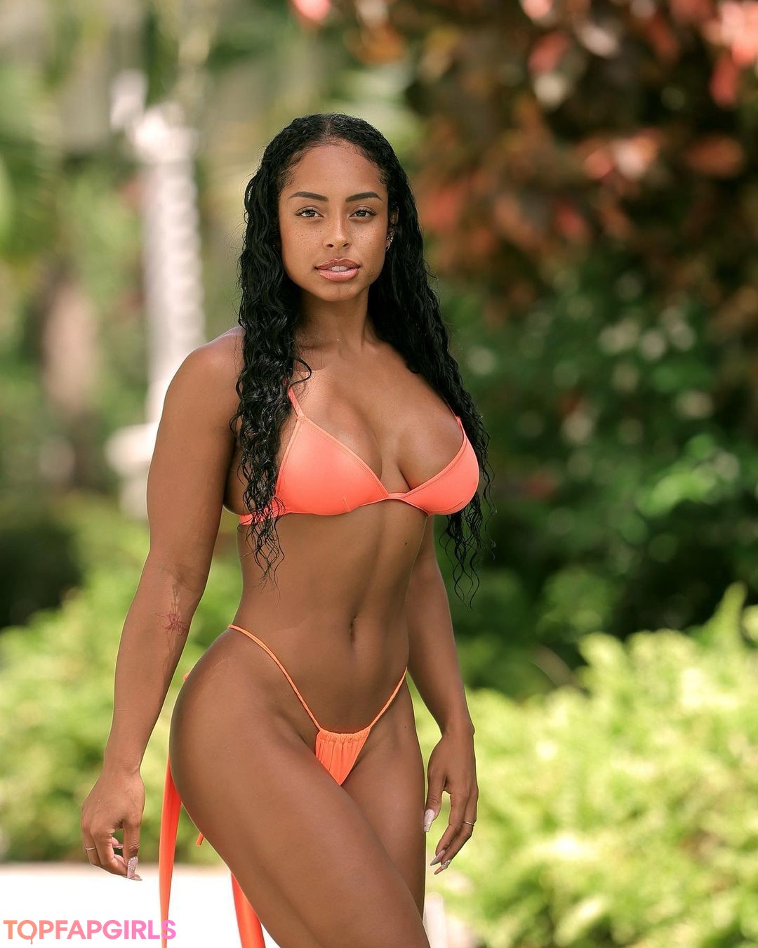 Naakte gelekte OnlyFans-foto van Qimmah Russo #1174