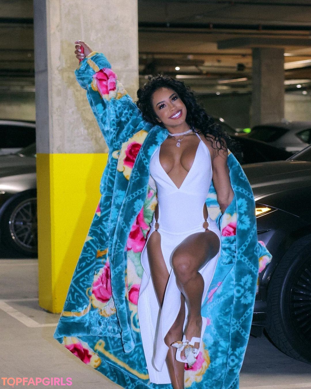 Naakte gelekte OnlyFans-foto van Qimmah Russo #1238