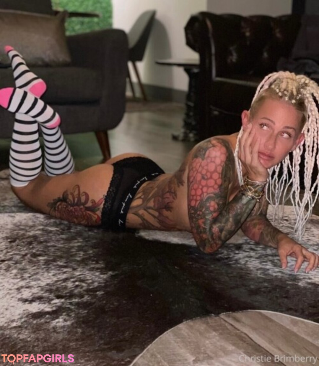 Naakte gelekte OnlyFans-foto van Christie Brimberry #41