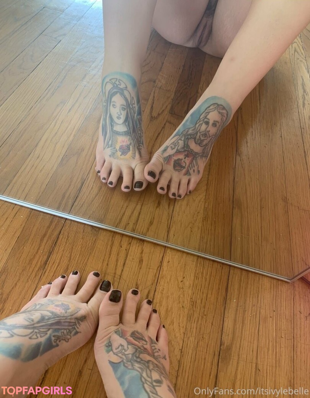 Naakte gelekte OnlyFans-foto van Ivy Lebelle #510