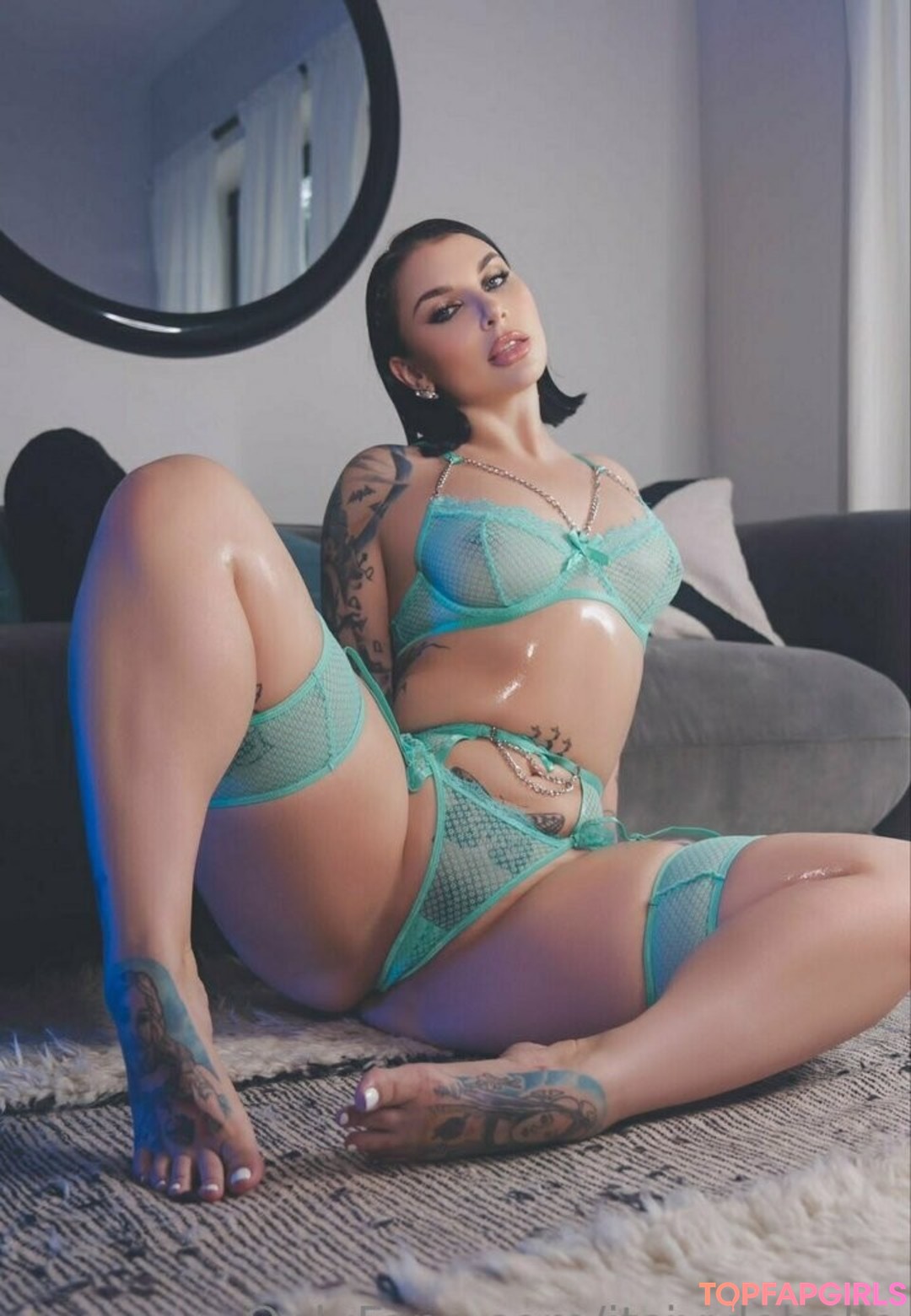 Naakte gelekte OnlyFans-foto van Ivy Lebelle #765