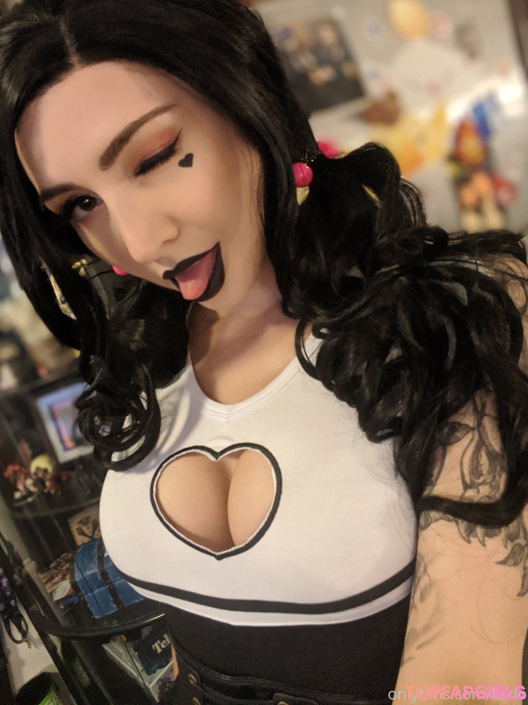 Naakte gelekte OnlyFans-foto van Luxlo #128