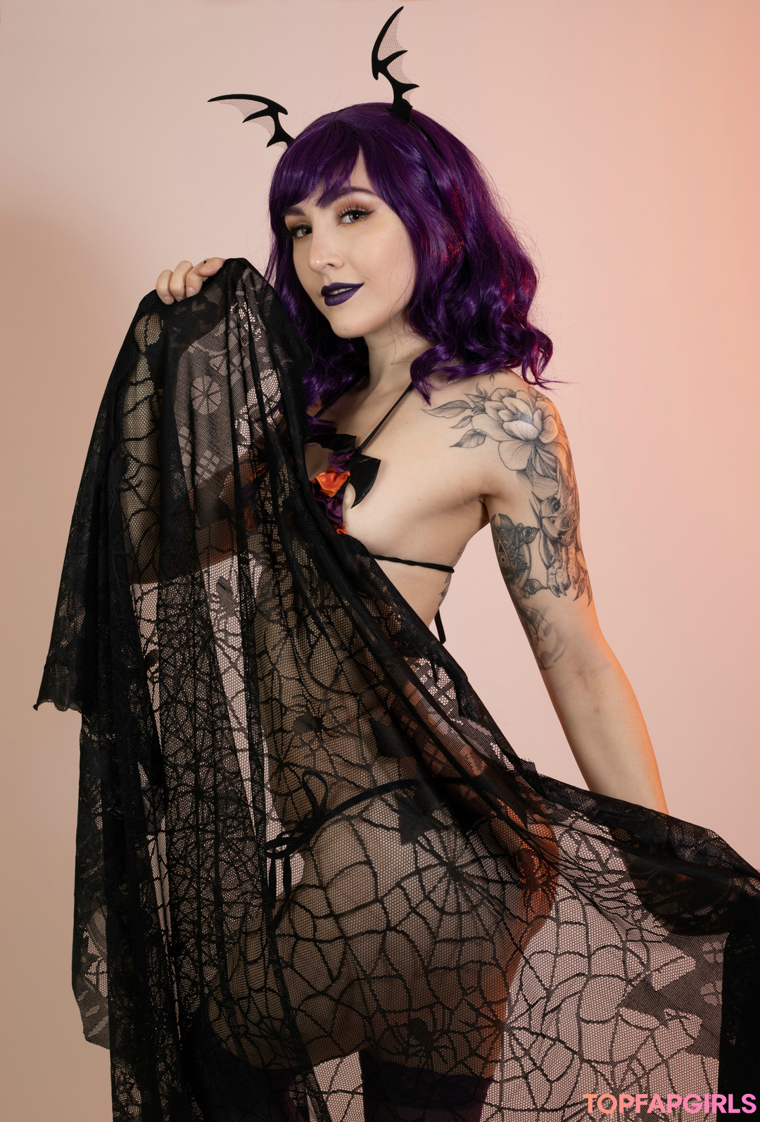 Naakte gelekte OnlyFans-foto van Luxlo #1693