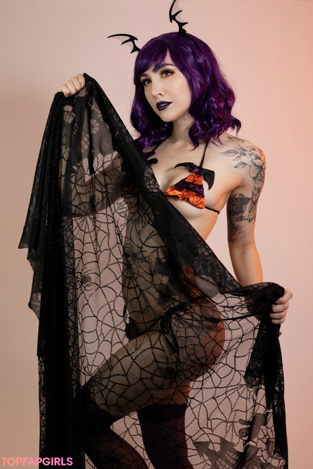 Naakte gelekte OnlyFans-foto van Luxlo #1694