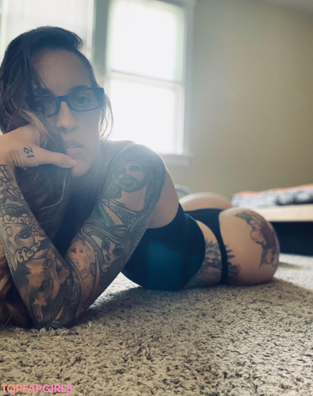 Naakte gelekte OnlyFans-foto van Joylynn G #31