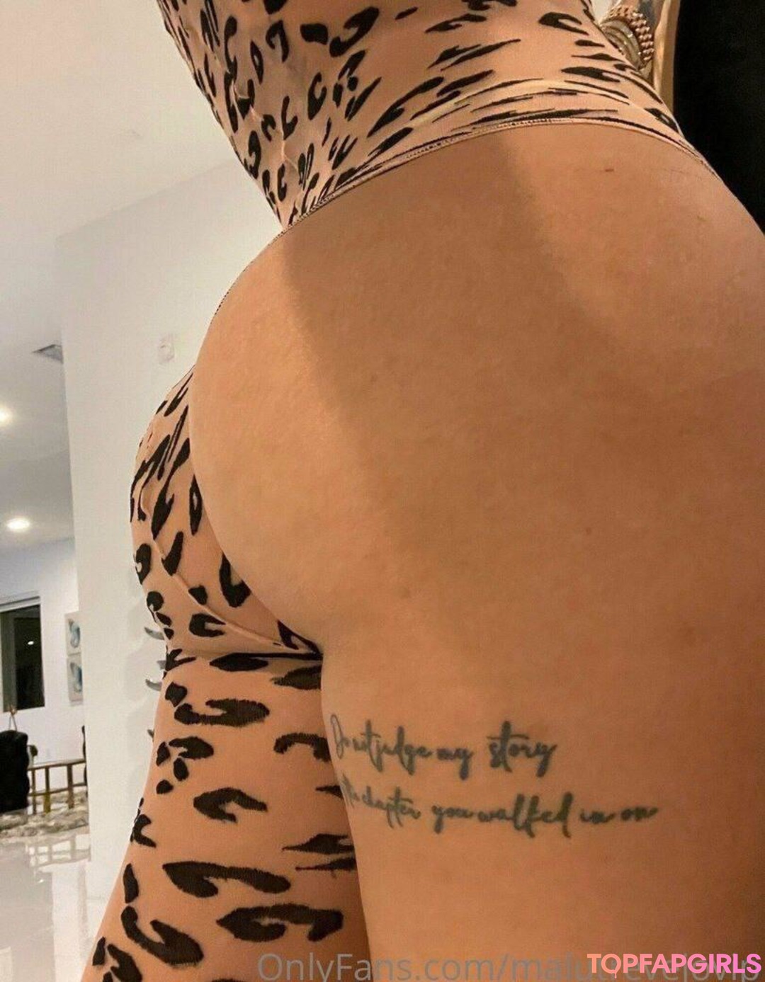 Naakte gelekte OnlyFans-foto van Malu Trevejo #207