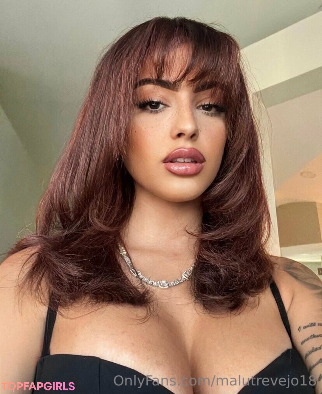 Naakte gelekte OnlyFans-foto van Malu Trevejo #332