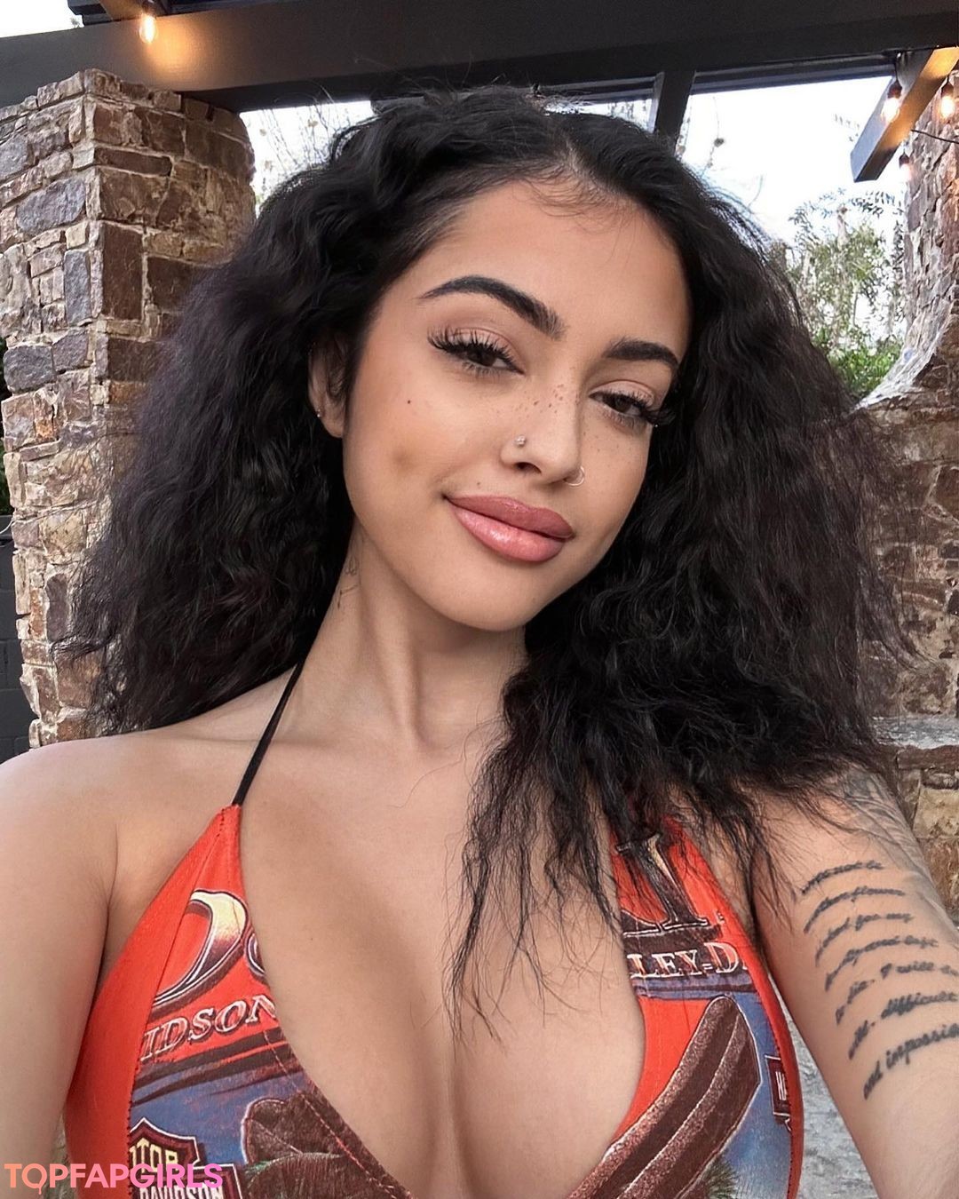 Naakte gelekte OnlyFans-foto van Malu Trevejo #782