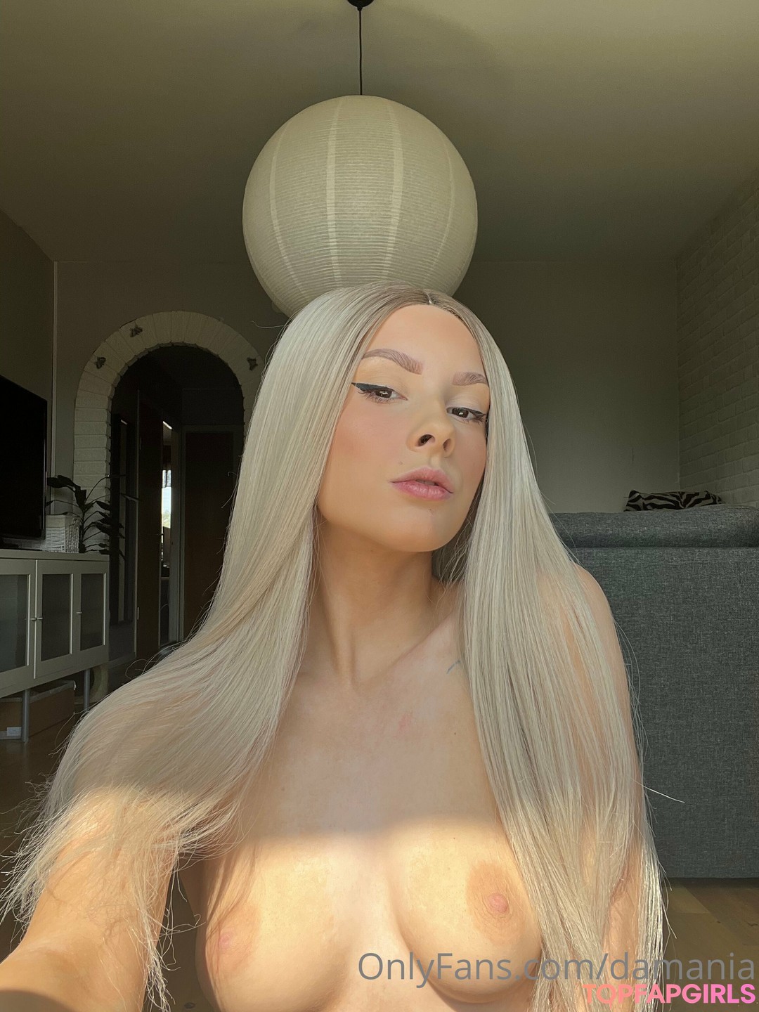 Naakte gelekte OnlyFans-foto van Damania #333