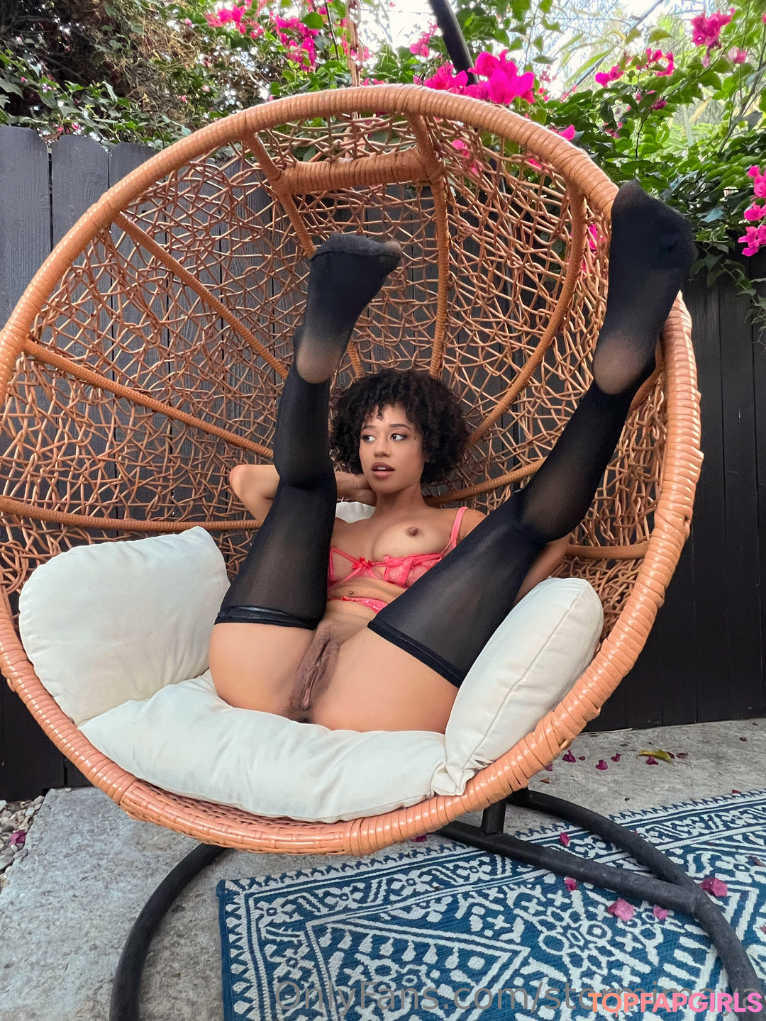 Naakte gelekte OnlyFans-foto van Stormi Maya #961