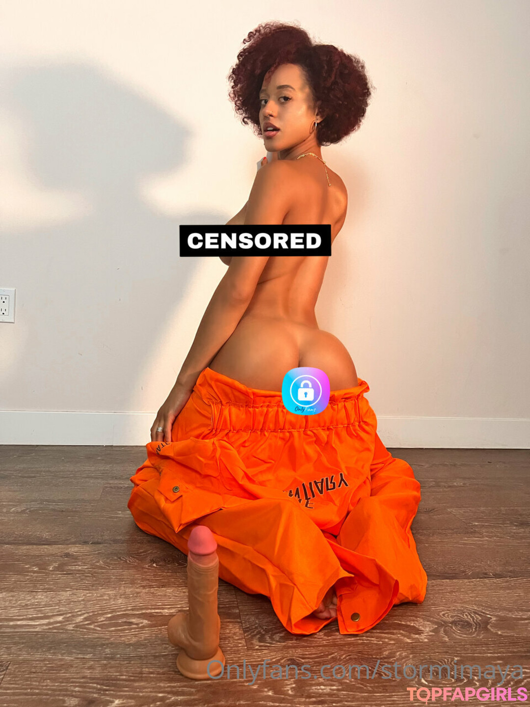 Naakte gelekte OnlyFans-foto van Stormi Maya #1208