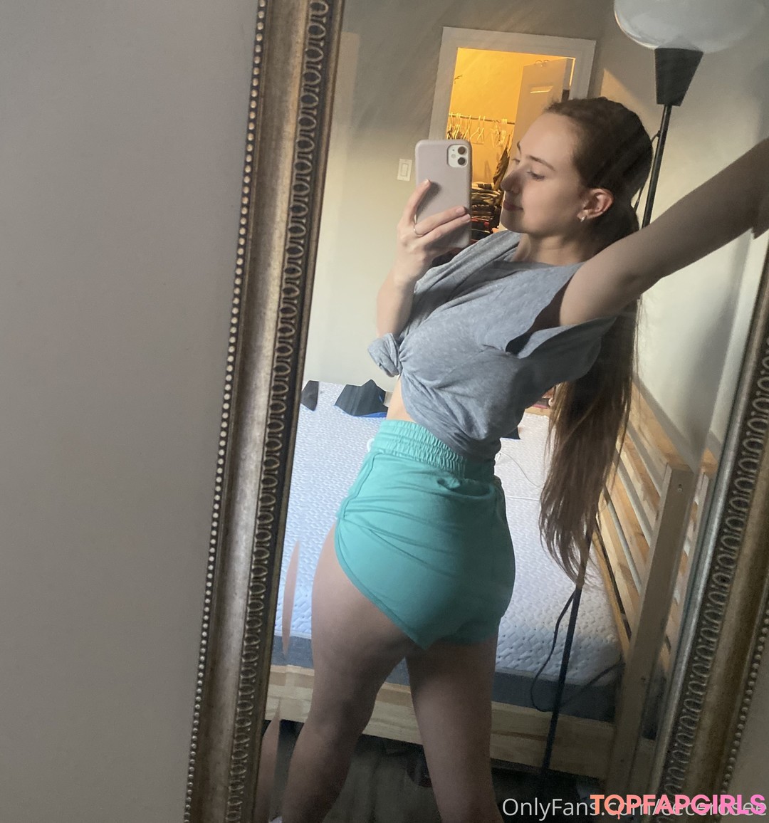 Naakte gelekte OnlyFans-foto van Cecilia Rose #224