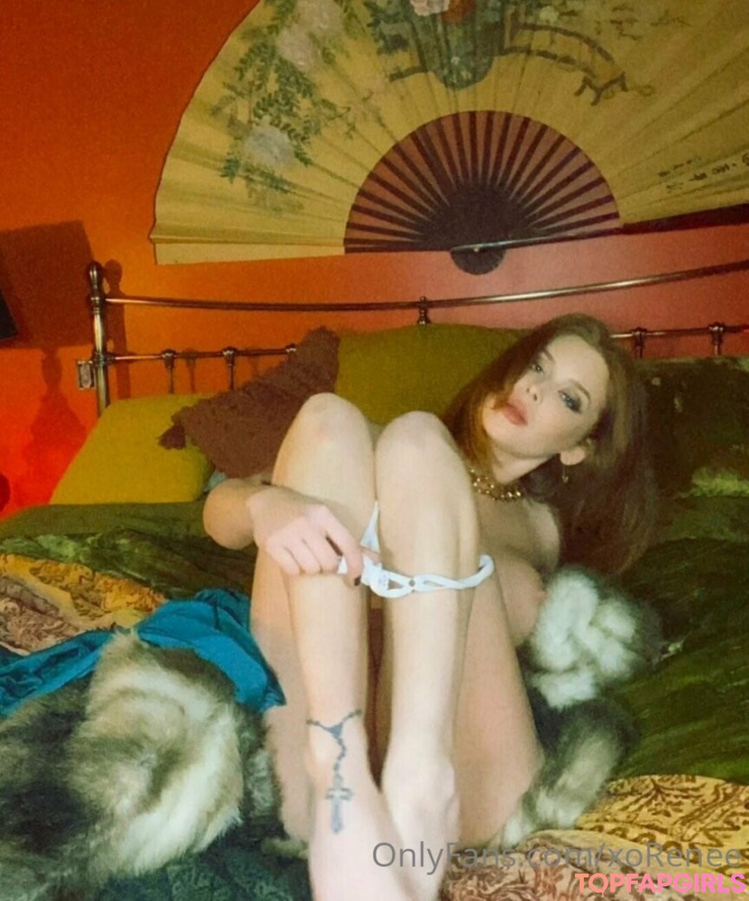 Naakte gelekte OnlyFans-foto van Renee Olstead #1329