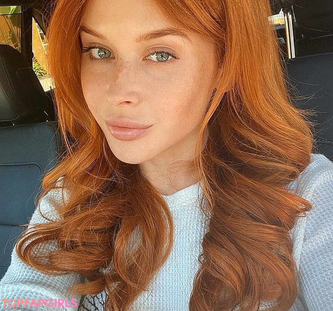 Naakte gelekte OnlyFans-foto van Renee Olstead #736
