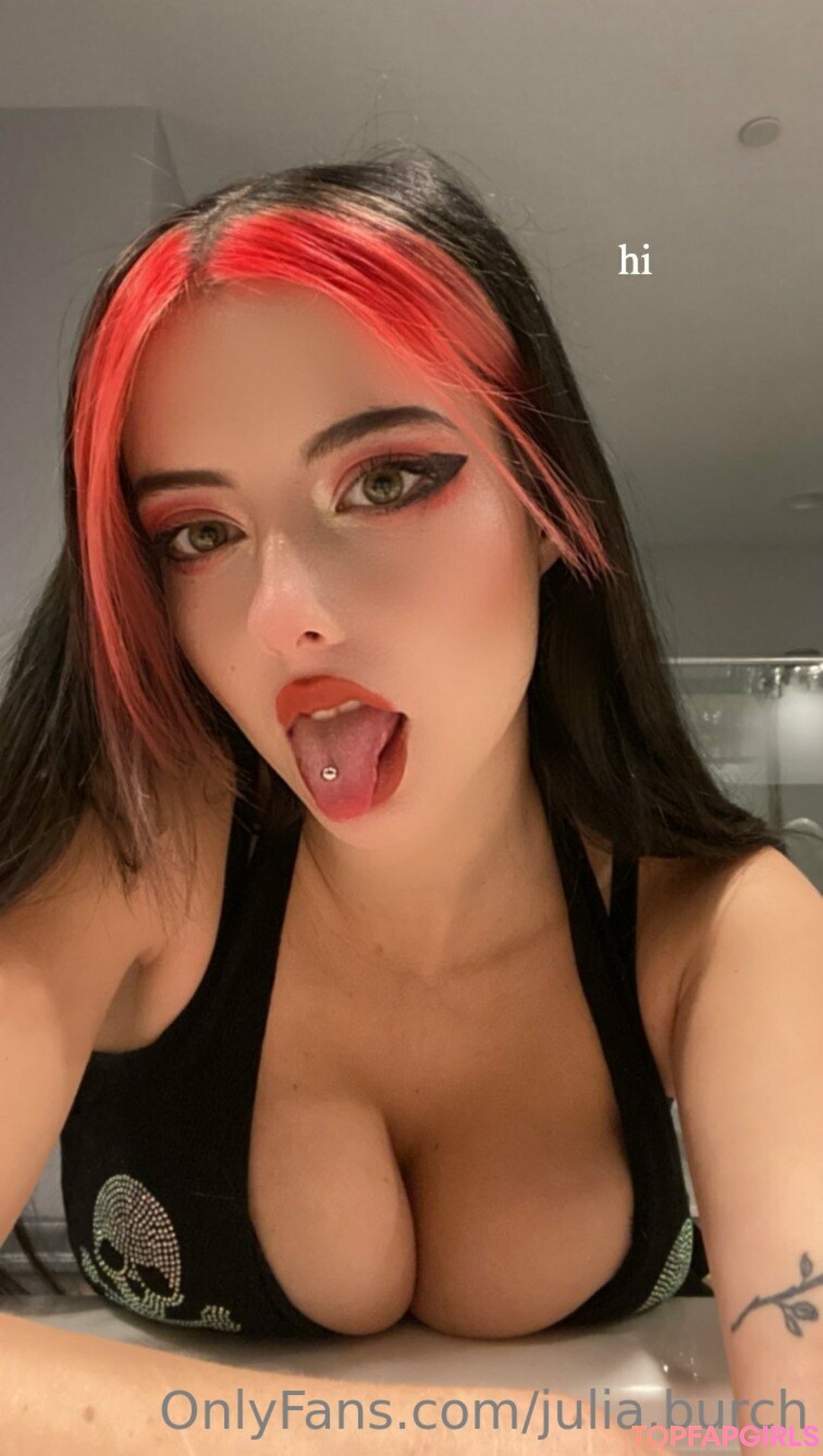 Naakte gelekte OnlyFans-foto van Burch Twins #2268