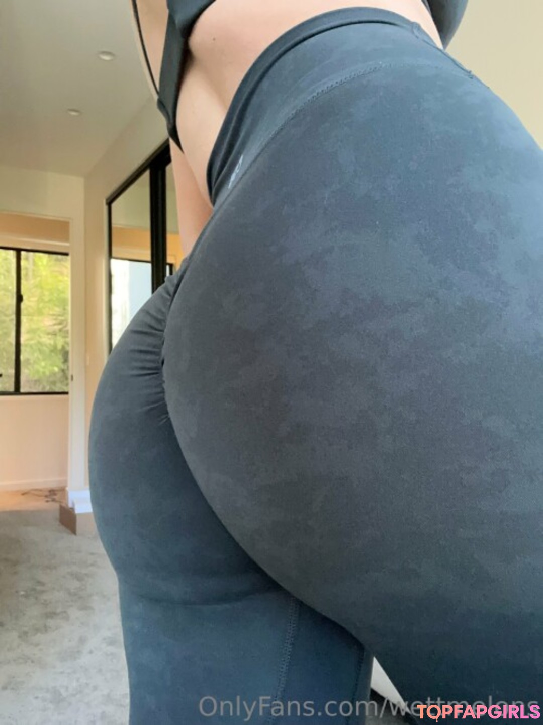 Naakte gelekte OnlyFans-foto van Wettmelons #79