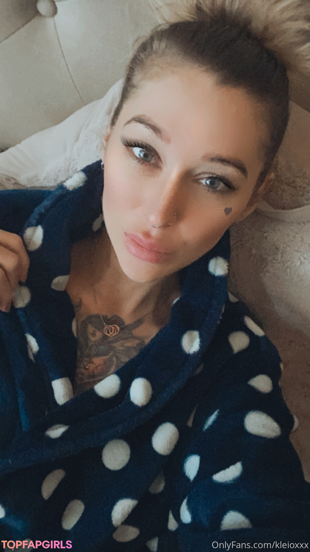 Naakte gelekte OnlyFans-foto van Kleio Valentien #53