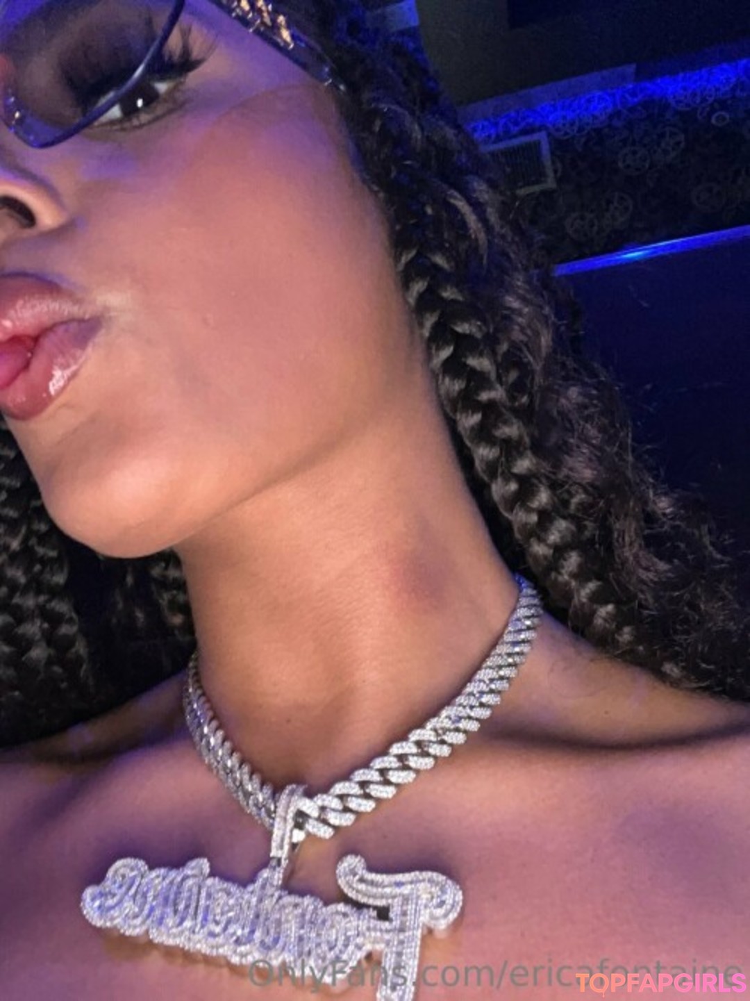 Naakte gelekte OnlyFans-foto van Erica Fontaine #123
