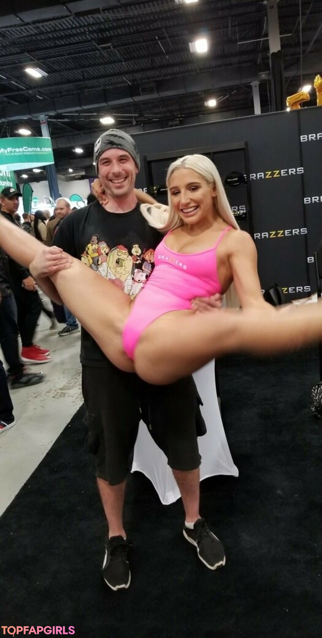 Naakte gelekte OnlyFans-foto van Abella Danger #1301