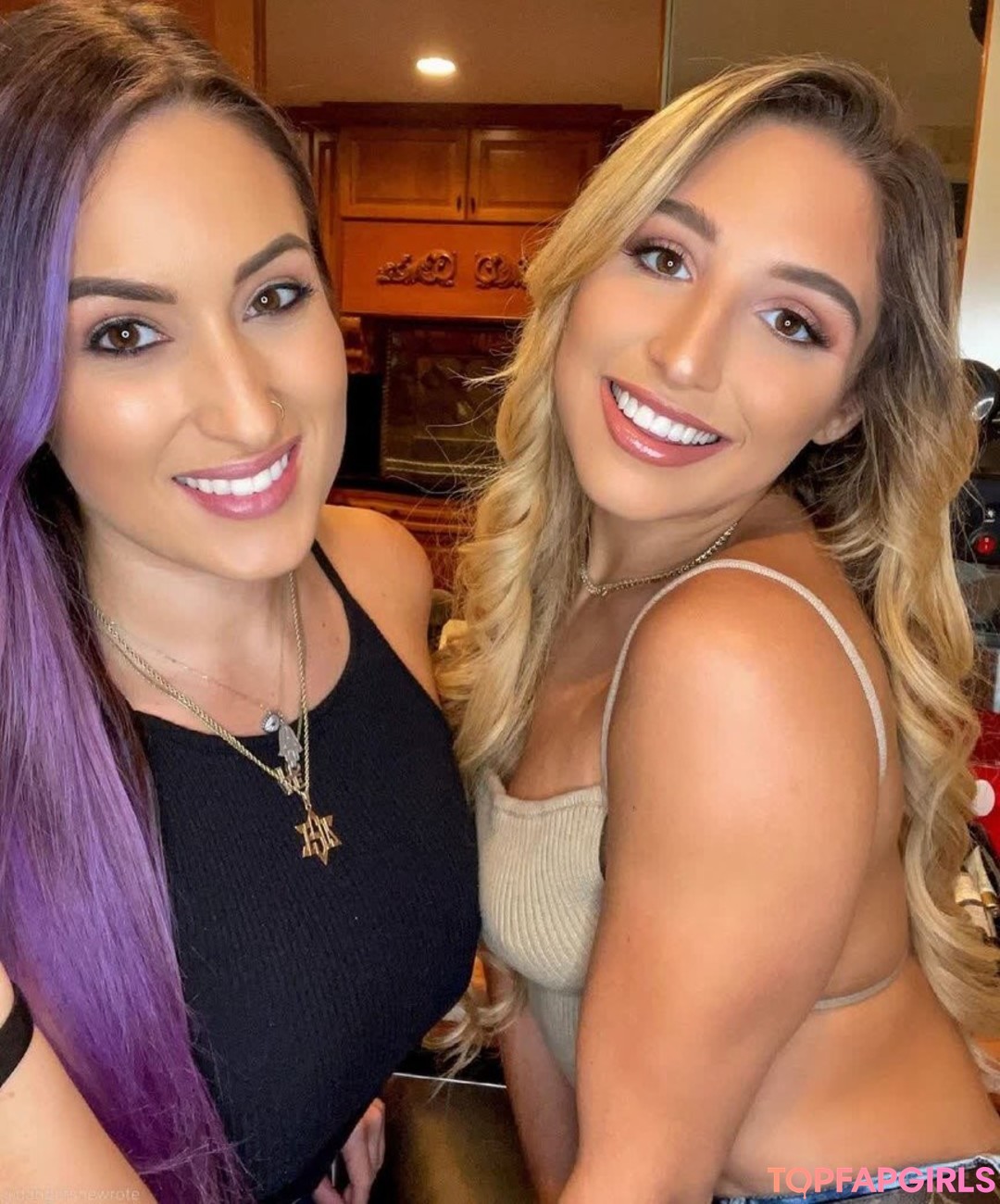 Naakte gelekte OnlyFans-foto van Abella Danger #682