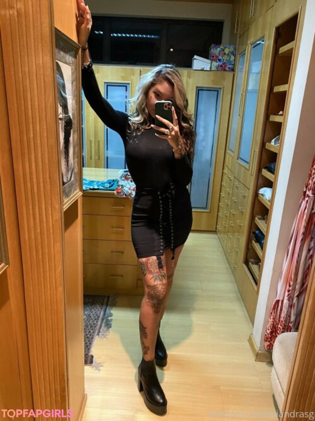 Naakte gelekte OnlyFans-foto van Diandra Cox #823