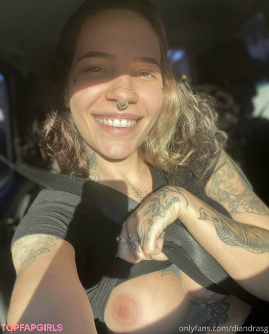 Naakte gelekte OnlyFans-foto van Diandra Cox #177