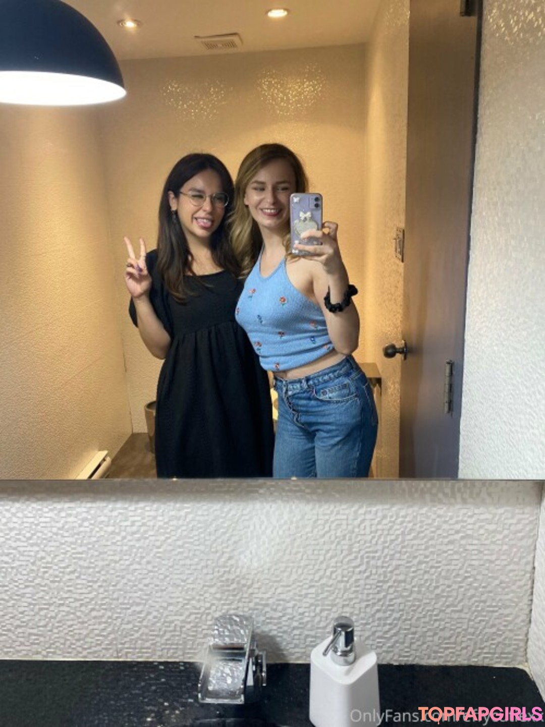 Naakte gelekte OnlyFans-foto van Effy Cutie #439