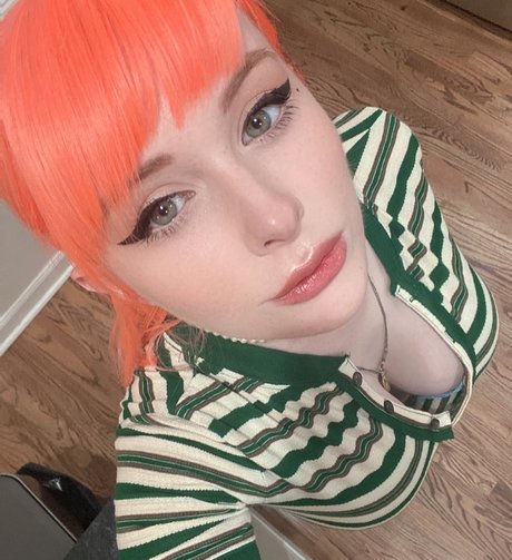 Jenna Lynn Meowri