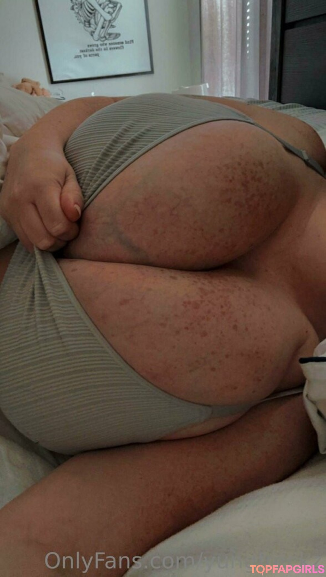 Naakte gelekte OnlyFans-foto van Yungfreckz #801