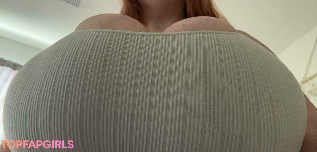 Naakte gelekte OnlyFans-foto van Yungfreckz #807