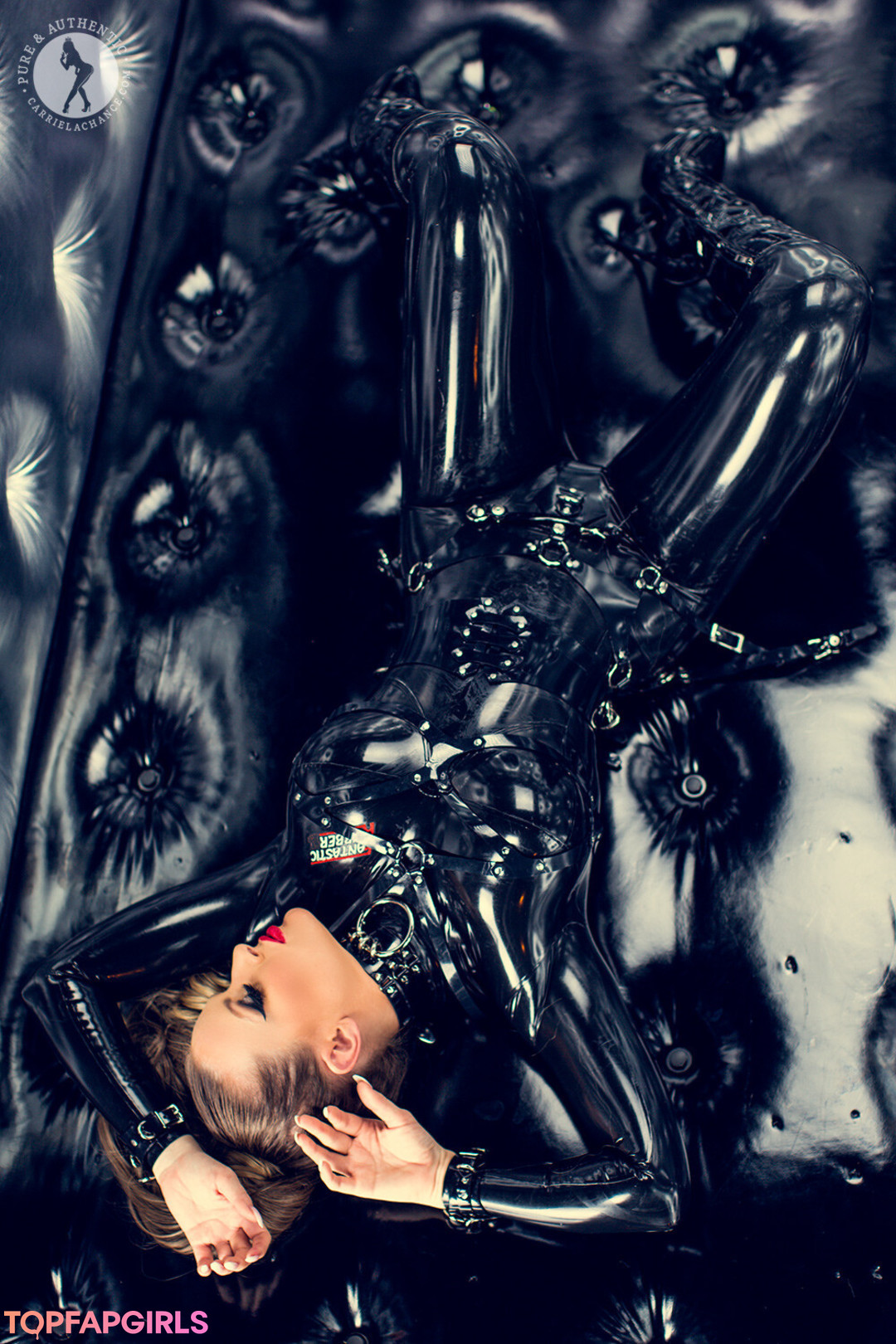 Naakte gelekte OnlyFans-foto van Carrie Lachance #3517