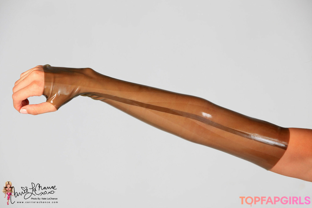 Naakte gelekte OnlyFans-foto van Carrie Lachance #3823
