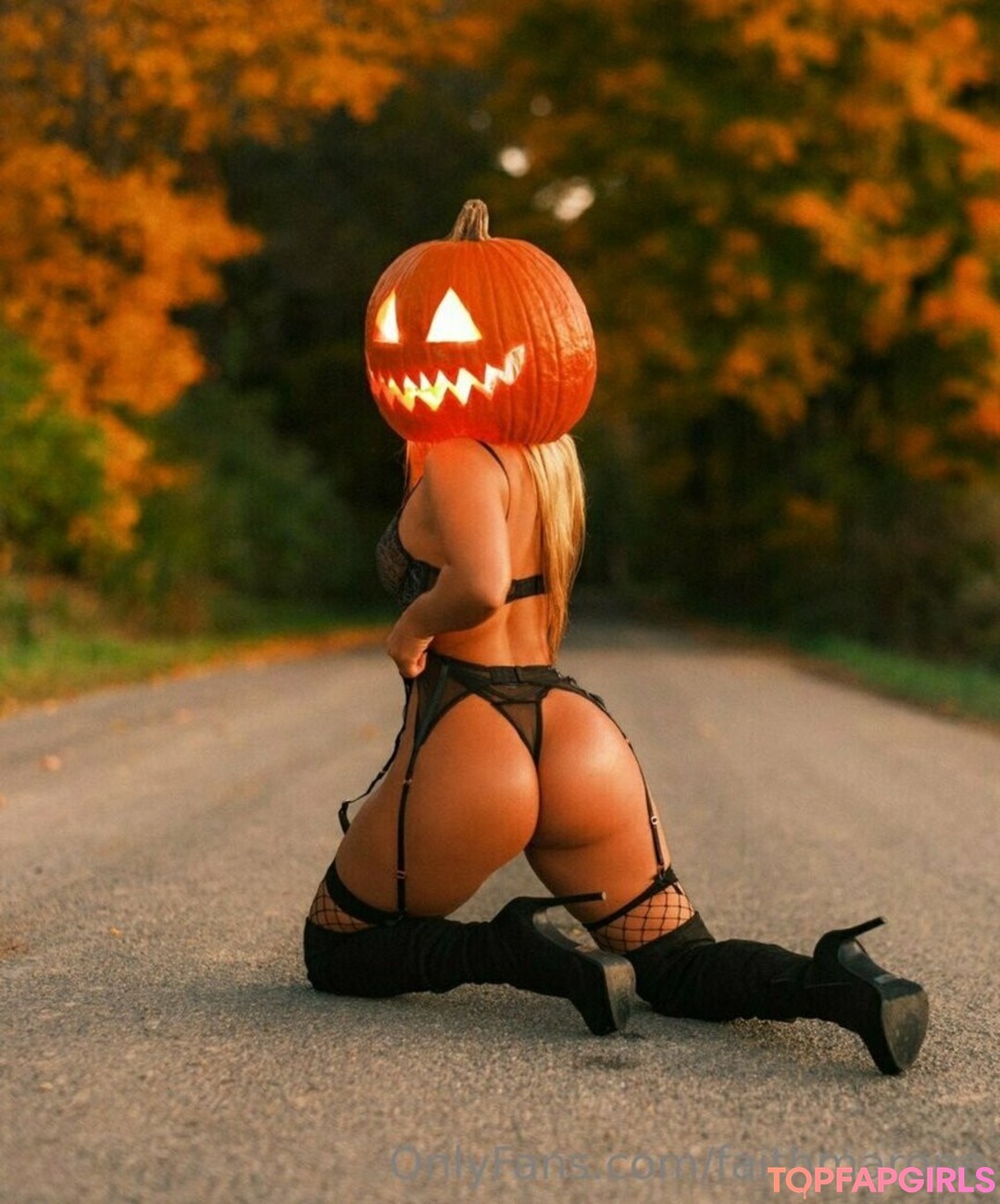 Naakte gelekte OnlyFans-foto van Faith Marone #904