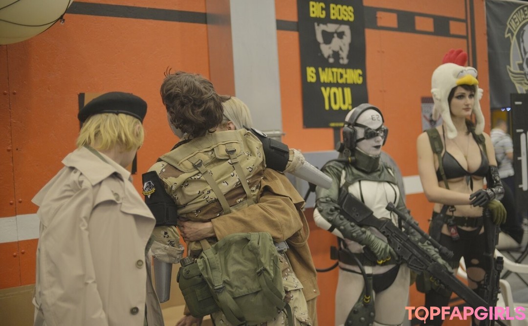 Naakte gelekte OnlyFans-foto van Tniwe #1323