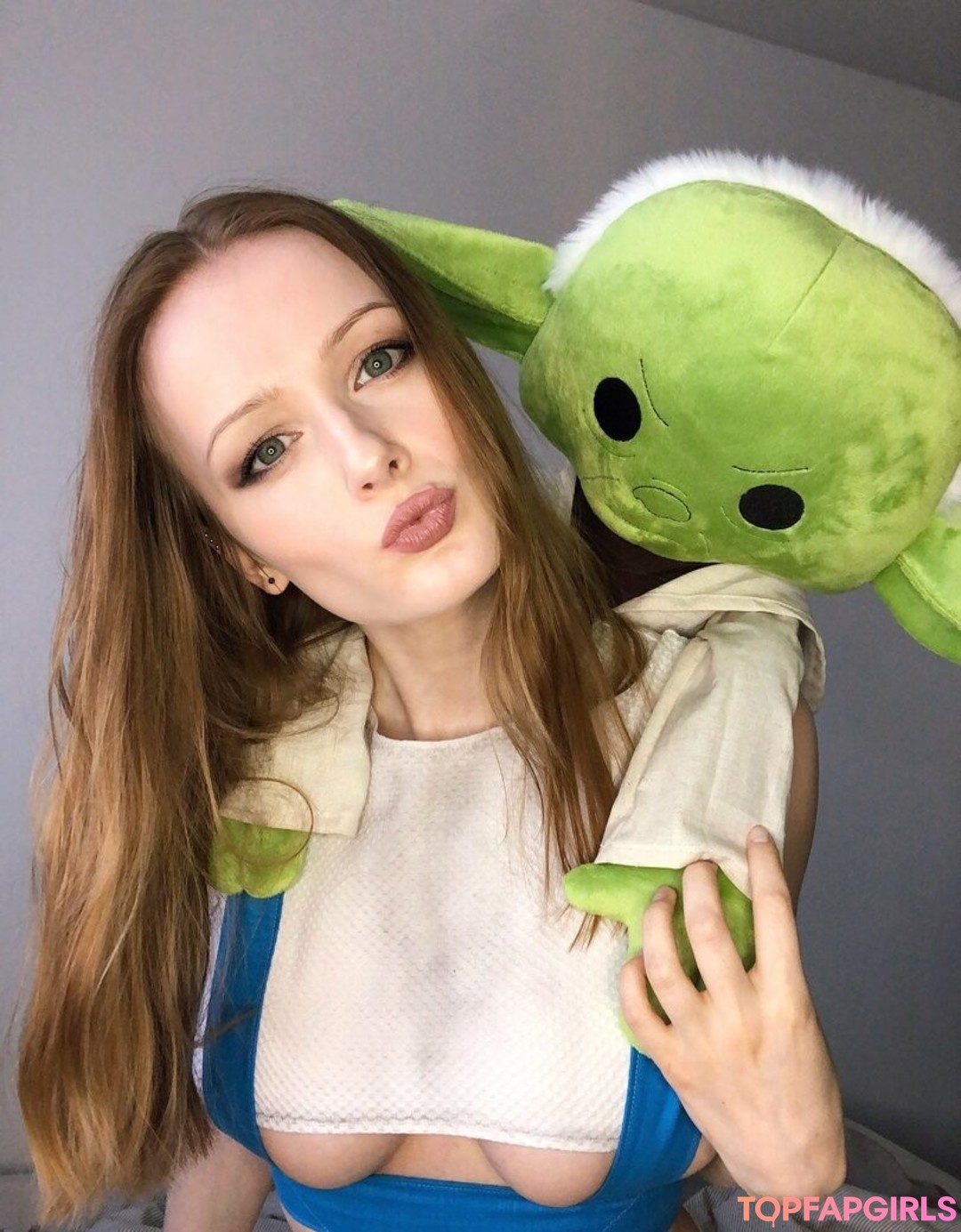 Naakte gelekte OnlyFans-foto van Tniwe #2157