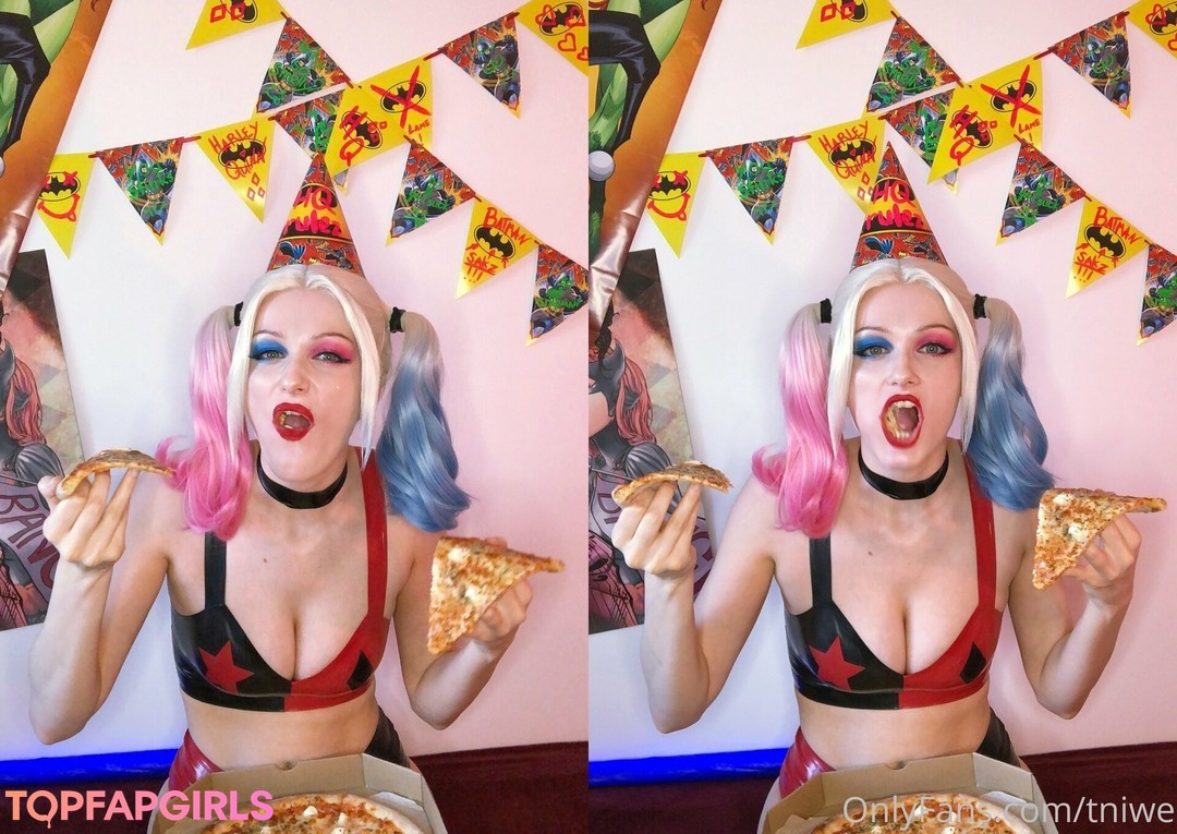 Naakte gelekte OnlyFans-foto van Tniwe #2211