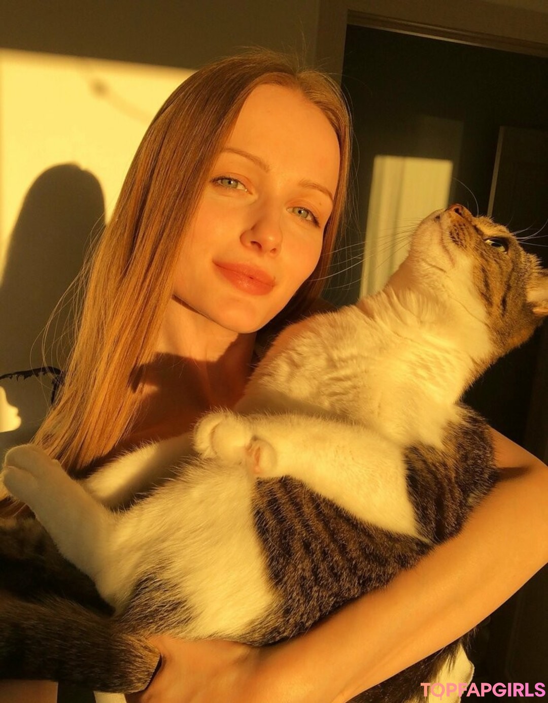 Naakte gelekte OnlyFans-foto van Tniwe #2278