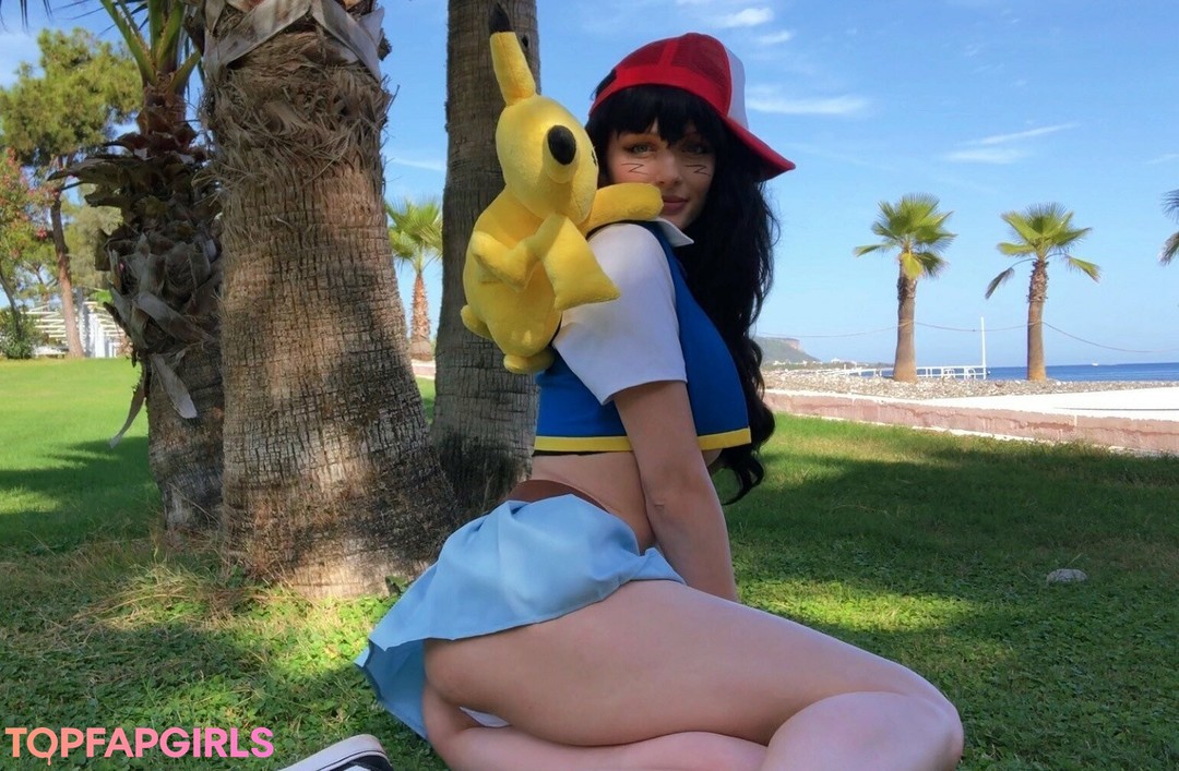 Naakte gelekte OnlyFans-foto van Tniwe #2436