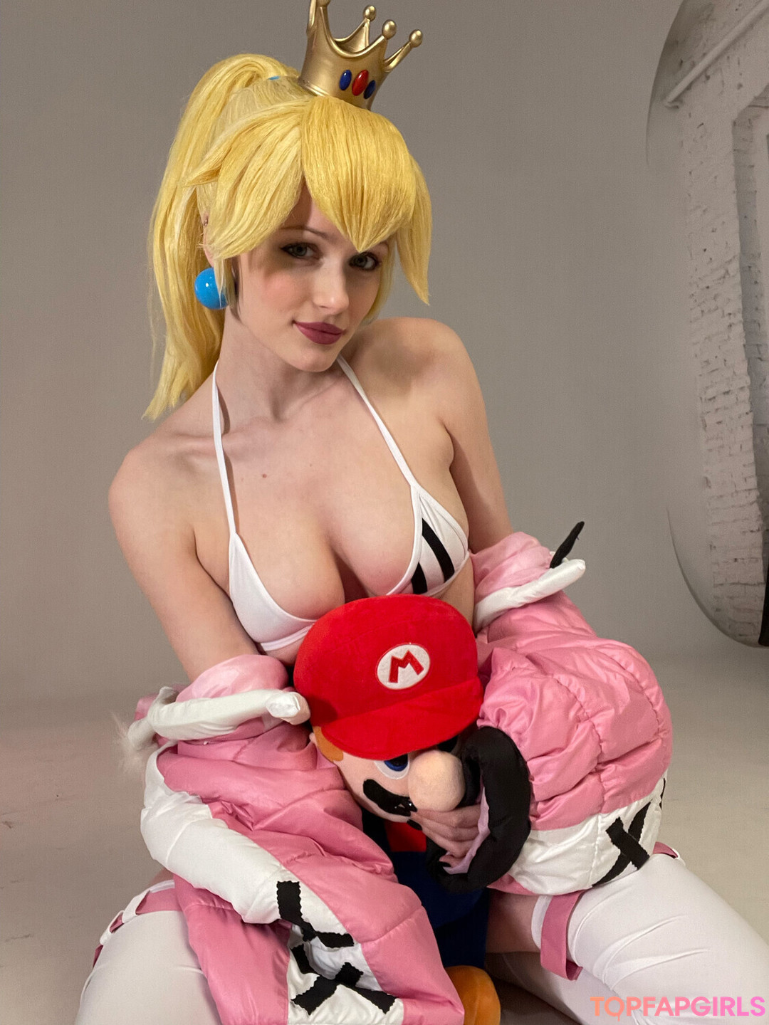 Naakte gelekte OnlyFans-foto van Tniwe #43