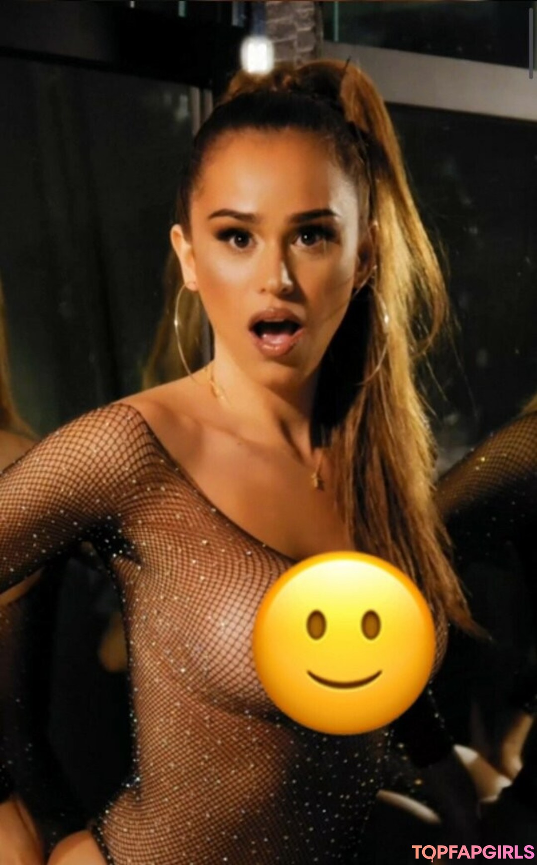 Naakte gelekte OnlyFans-foto van Yanet Garcia #896