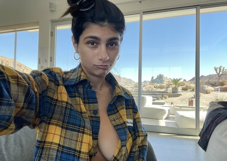 Mia Khalifa