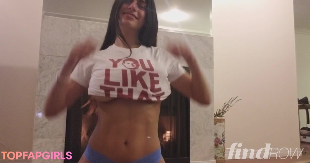 Naakte gelekte OnlyFans-foto van Mia Khalifa #1008