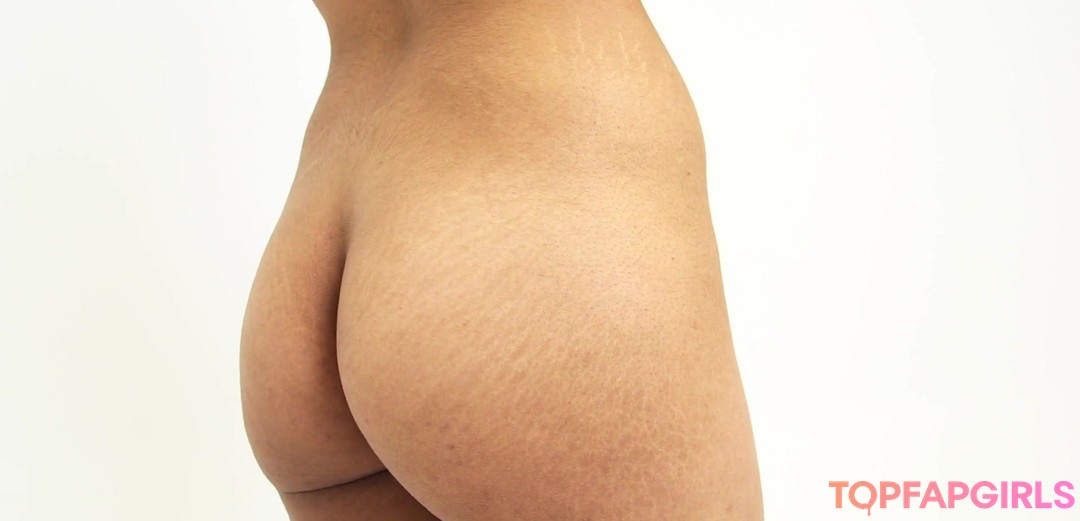 Naakte gelekte OnlyFans-foto van Mia Khalifa #211