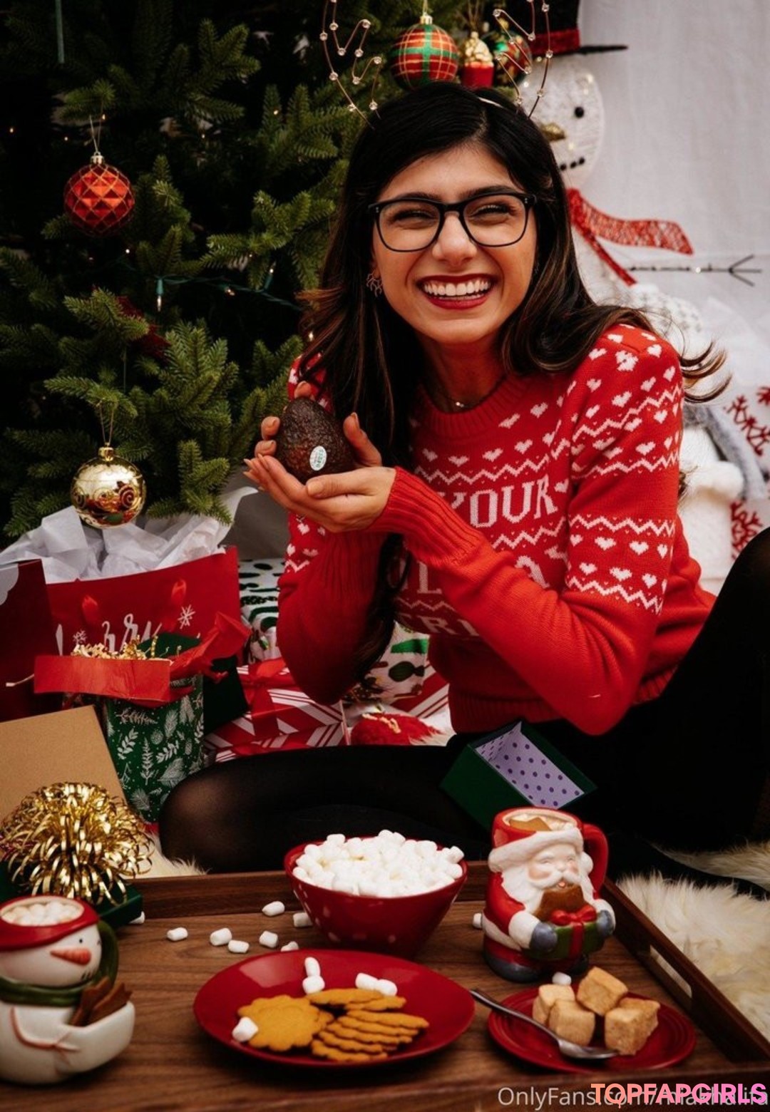 Naakte gelekte OnlyFans-foto van Mia Khalifa #233