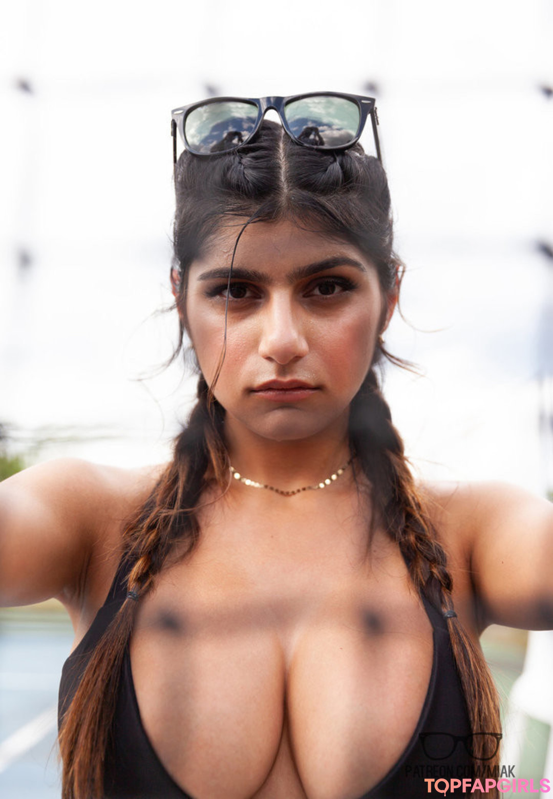 Naakte gelekte OnlyFans-foto van Mia Khalifa #281