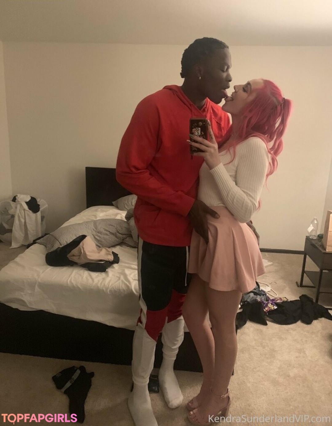 Naakte gelekte OnlyFans-foto van Kendra Sunderland #690