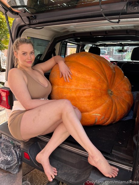 Mia Malkova