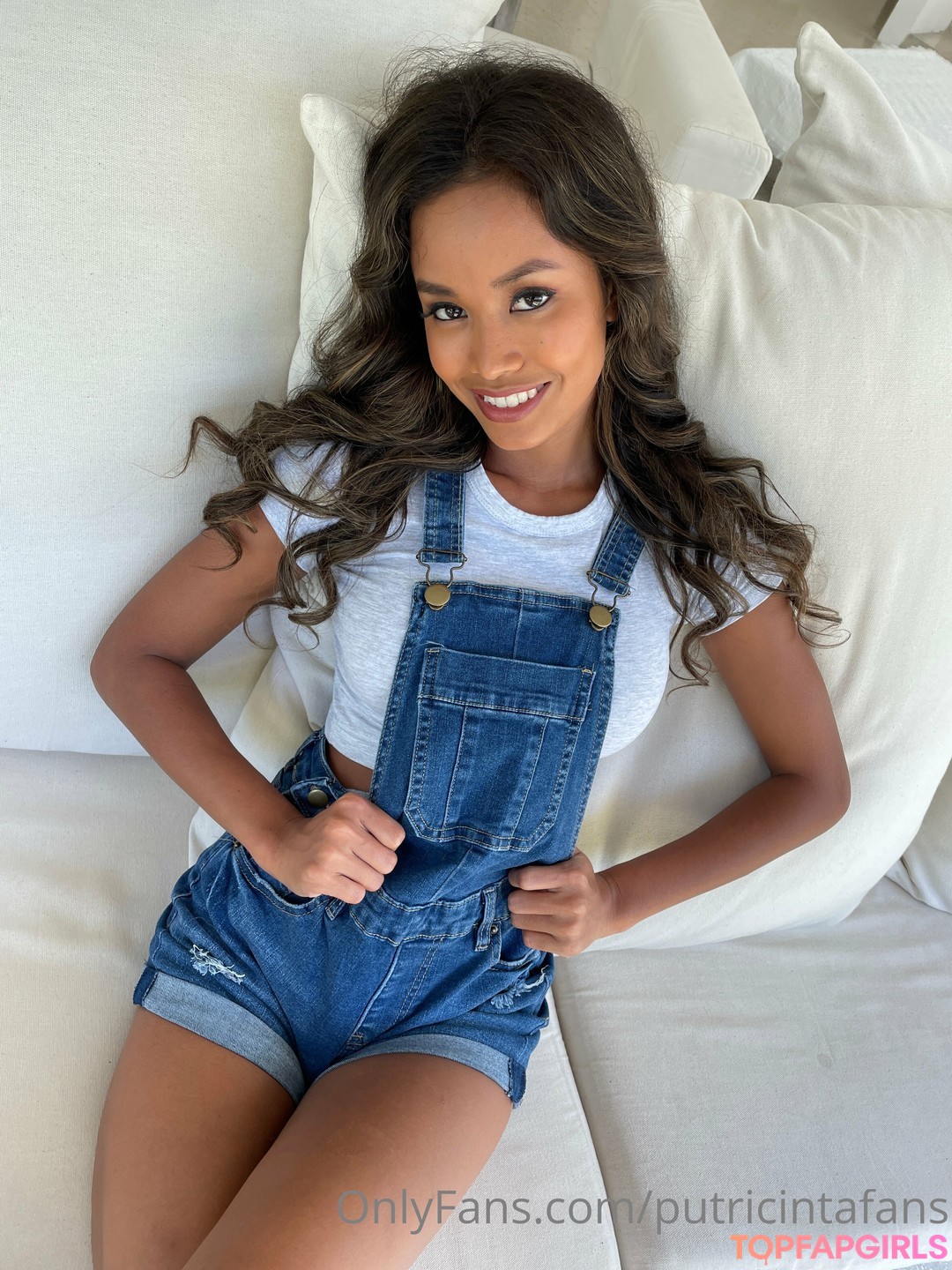 Naakte gelekte OnlyFans-foto van Putri Cinta #814